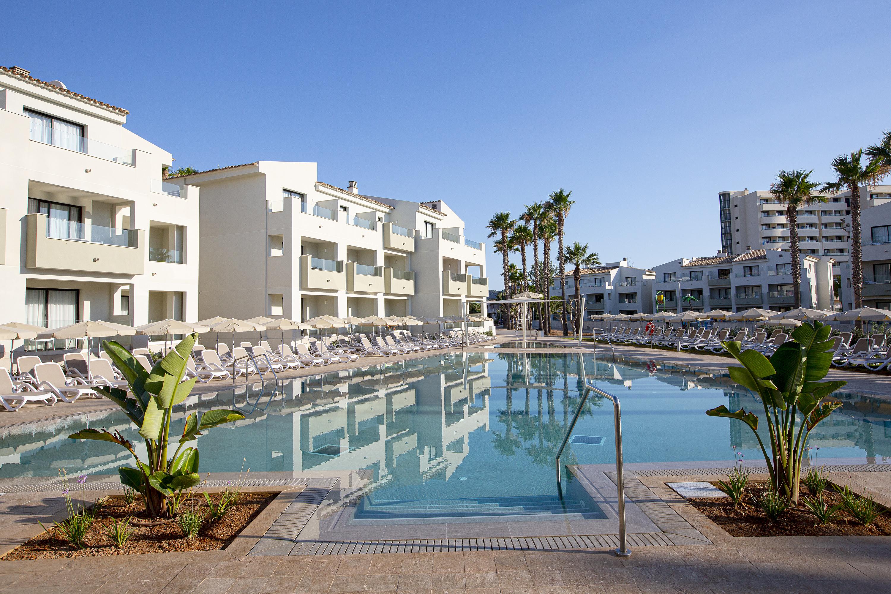 Hipotels Mediterraneo Club Sa Coma  Ngoại thất bức ảnh
