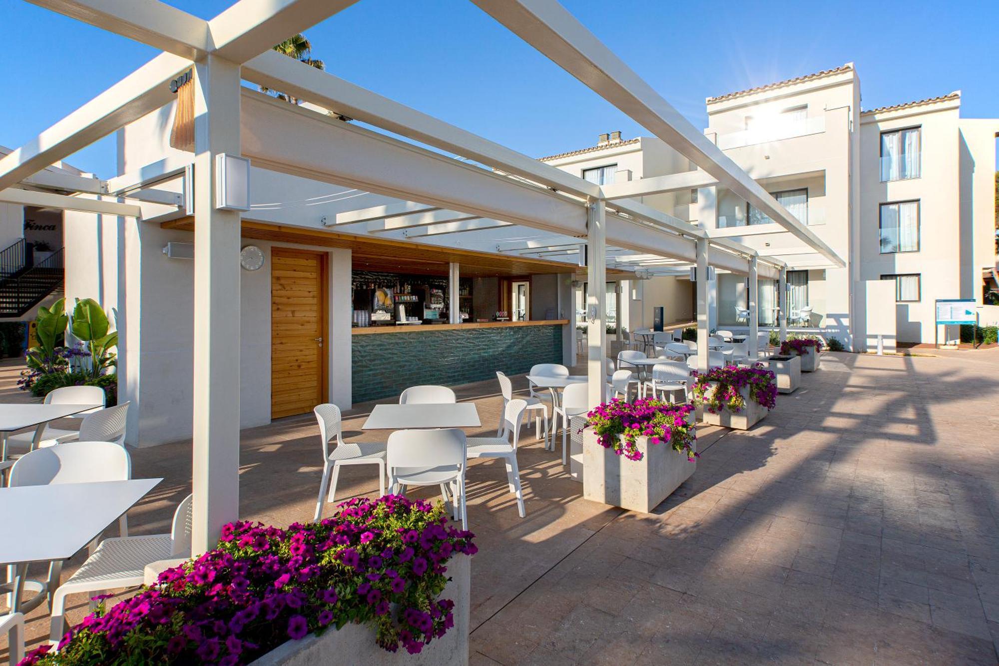 Hipotels Mediterraneo Club Sa Coma  Ngoại thất bức ảnh