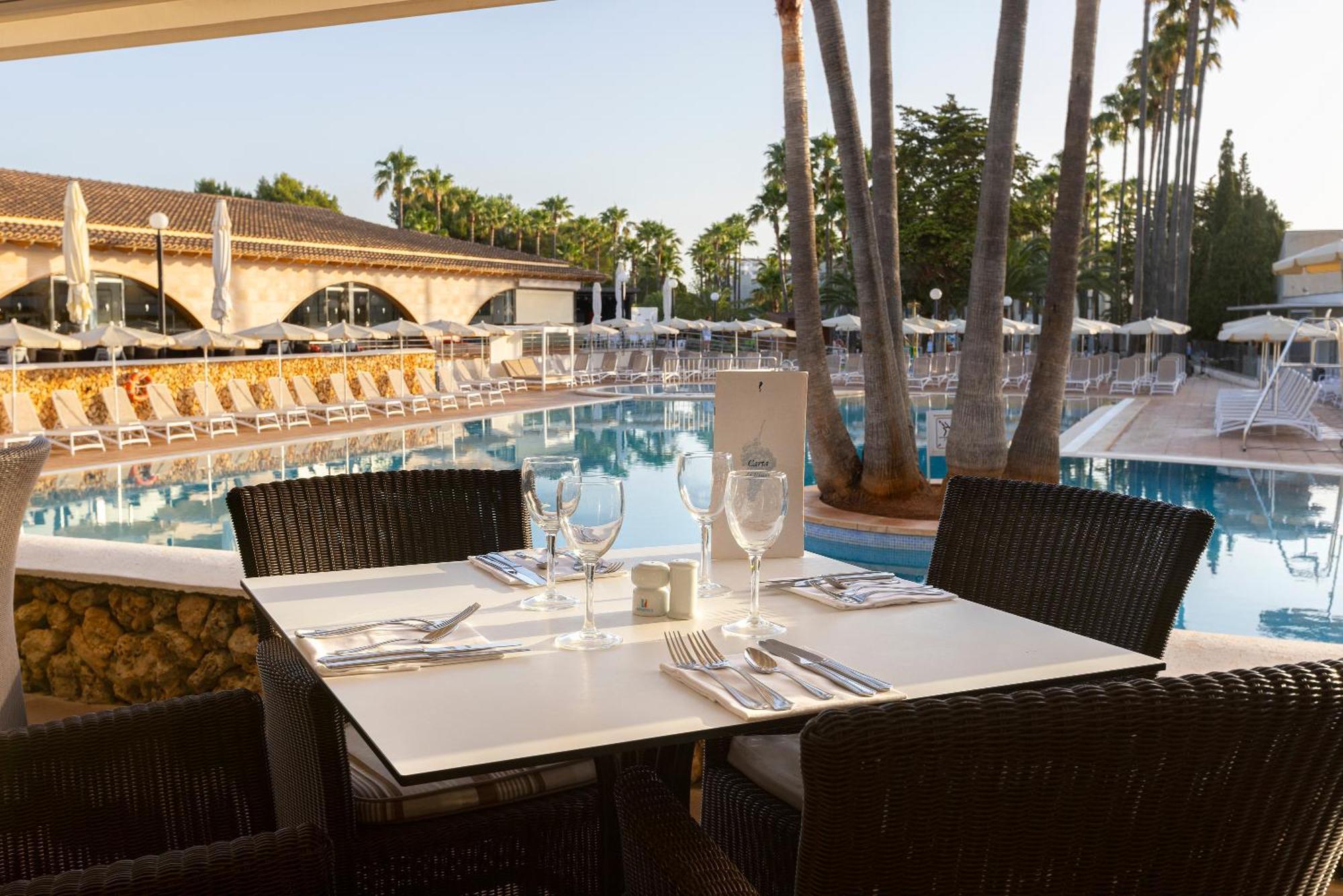 Hipotels Mediterraneo Club Sa Coma  Ngoại thất bức ảnh